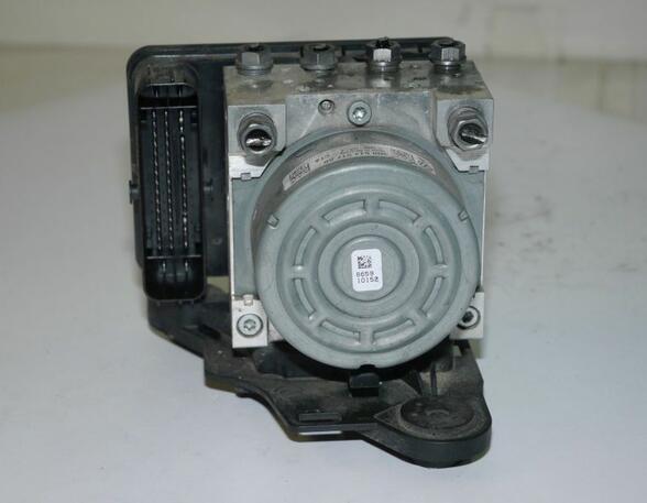 ABS Hydraulisch aggregaat VW Passat (3G2, CB2)