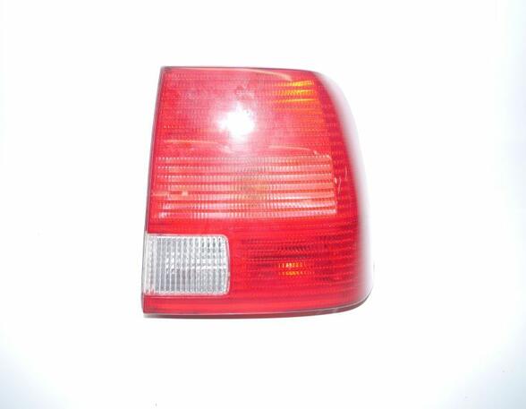 Combination Rearlight VW Passat (32B)