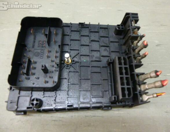 Fuse Box VW Passat Variant (3C5)