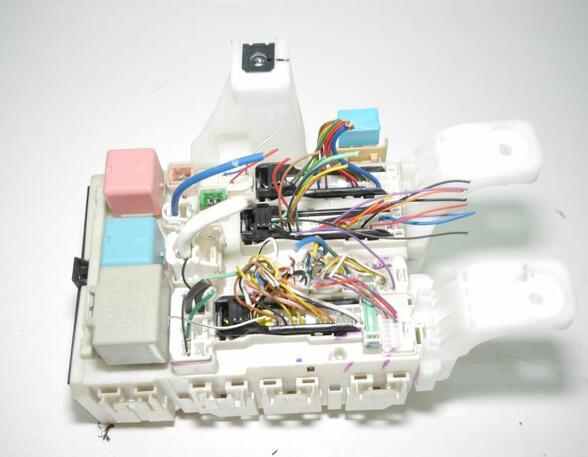 Fuse Box TOYOTA Prius Liftback (W2)