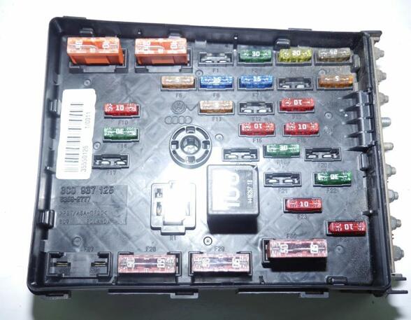 Fuse Box VW Passat Variant (3C5)