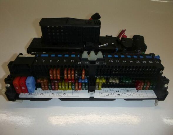 Fuse Box BMW X3 (E83)