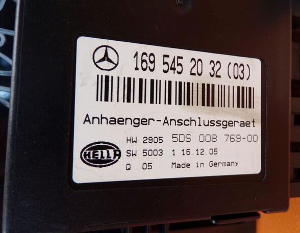 Fuse Box MERCEDES-BENZ C-CLASS T-Model (S203)