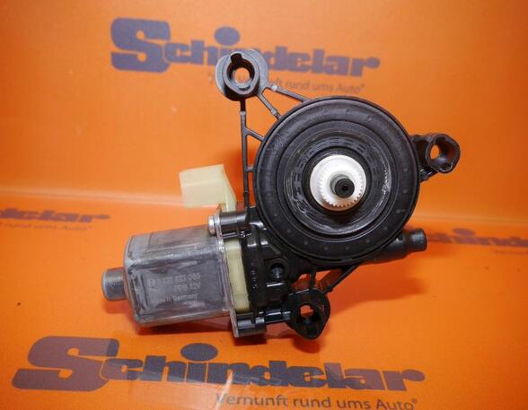 Electric Window Lift Motor AUDI A4 Avant (8W5, 8WD)