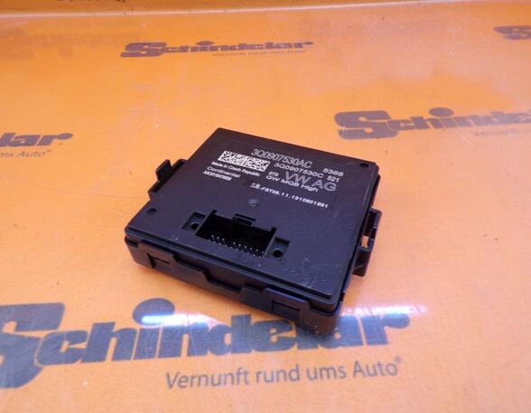 Control unit VW TOURAN (5T1)