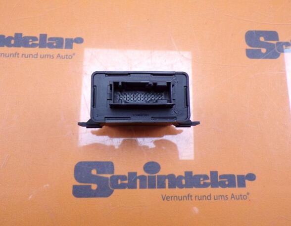 Control unit VW TOURAN (5T1)