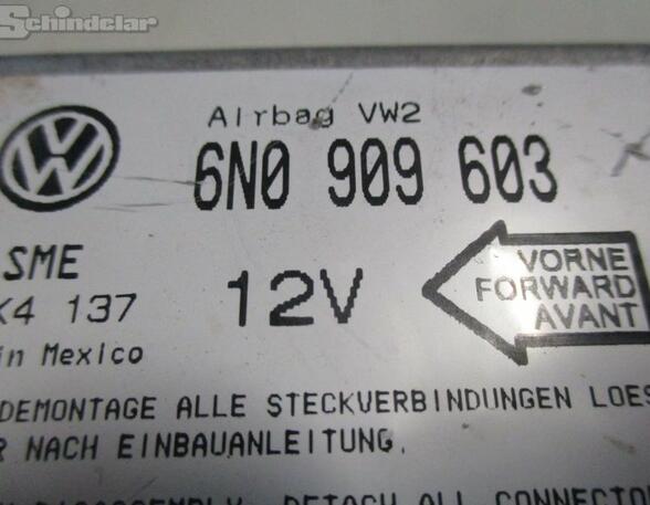 Airbag Control Unit VW Jetta II (165, 19E, 1G2)