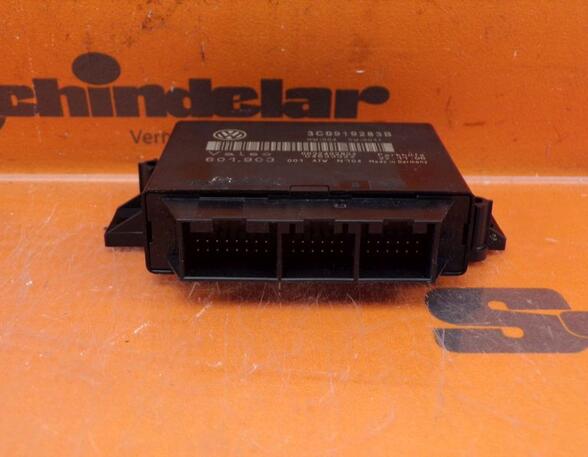 Parking Aid Control Unit VW Passat Variant (3C5)