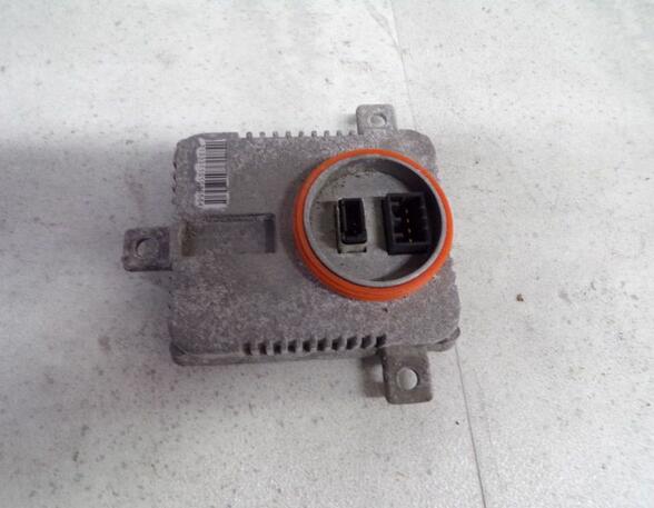 Xenon Light Control Unit VW Passat Variant (365)