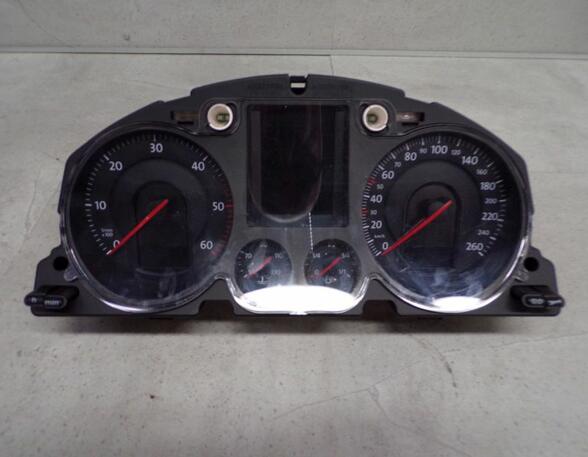 Speedometer VW Passat (3C2)