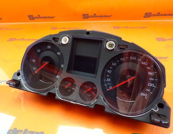 Speedometer VW Passat Variant (3C5)