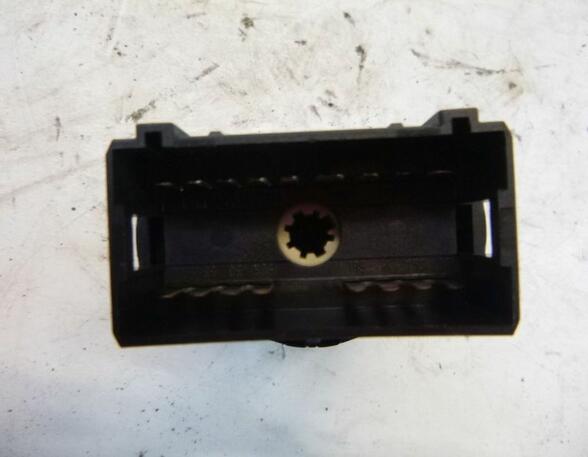 Headlight Light Switch VW Passat Variant (3B5)