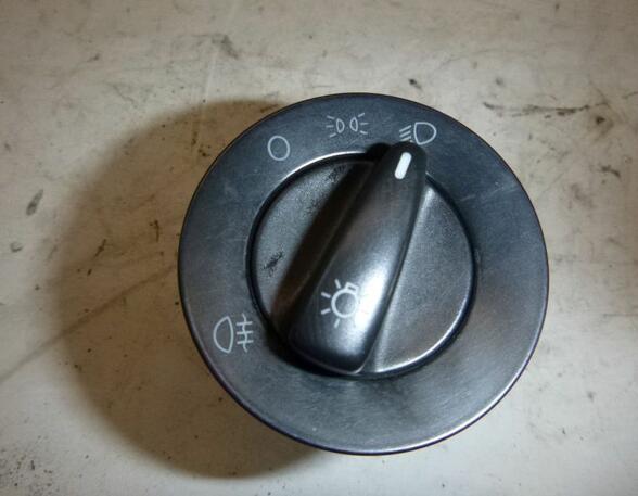 Headlight Light Switch VW Passat Variant (3B5)