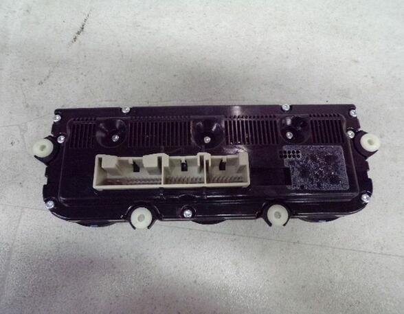 Air Conditioning Control Unit VW Passat Variant (3C5)