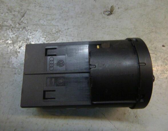 Engine Management Control Unit VW Passat Variant (3B6)