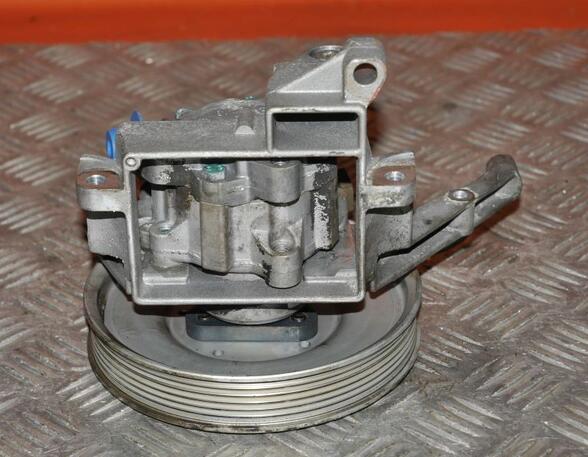 Power steering pump AUDI A6 Avant (4B5)