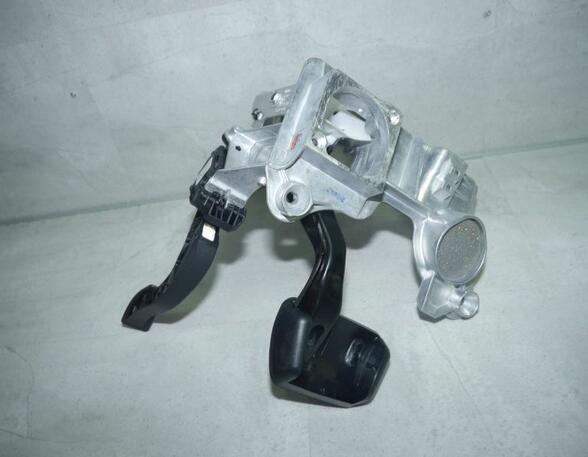 Accelerator pedal AUDI A5 Sportback (8TA)