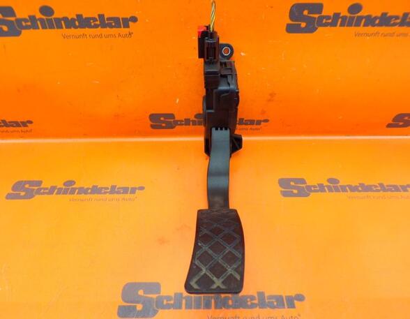 Accelerator pedal AUDI A5 Sportback (8TA)