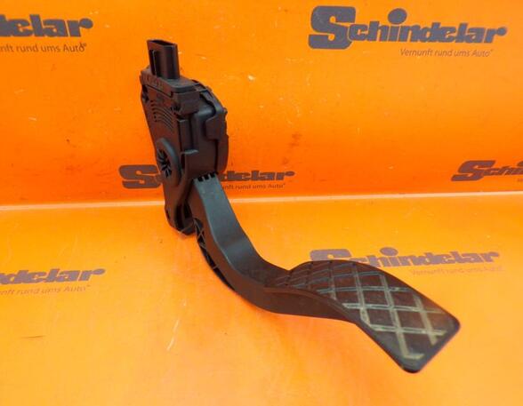 Accelerator pedal AUDI Q5 (8RB)