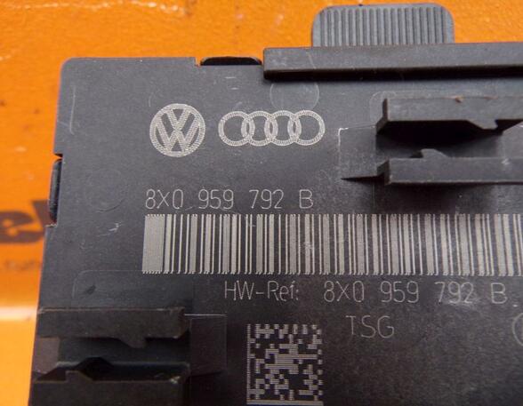 Control unit for door AUDI Q3 (8UB, 8UG)