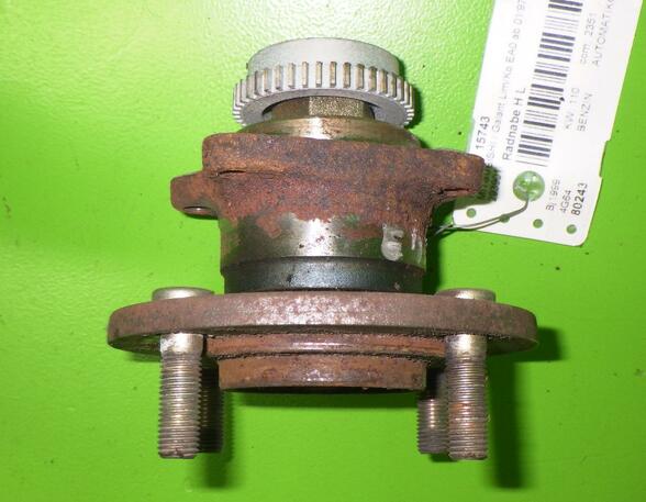 Wheel Hub MITSUBISHI Galant VIII Kombi (EA)