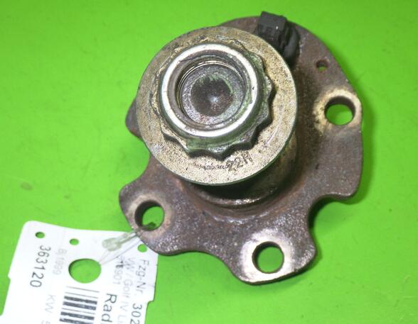 Wheel Hub VW GOLF IV (1J1)