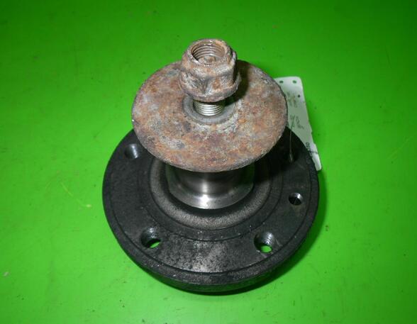 Wheel Hub VW TRANSPORTER IV Van (70A, 70H, 7DA, 7DH)