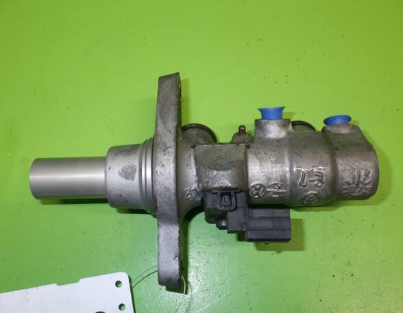 Brake Master Cylinder VW Passat Variant (3C5)