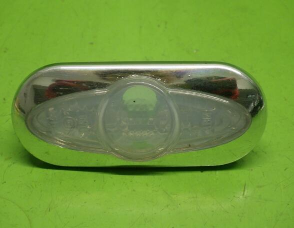 Direction Indicator Lamp VW PASSAT Variant (3B5)