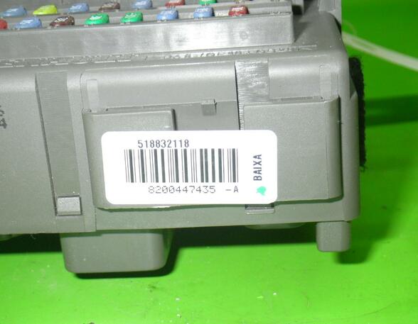 Fuse Box RENAULT Laguna II Grandtour (KG0/1)