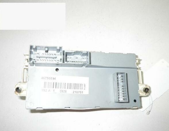 Fuse Box FIAT Stilo (192)