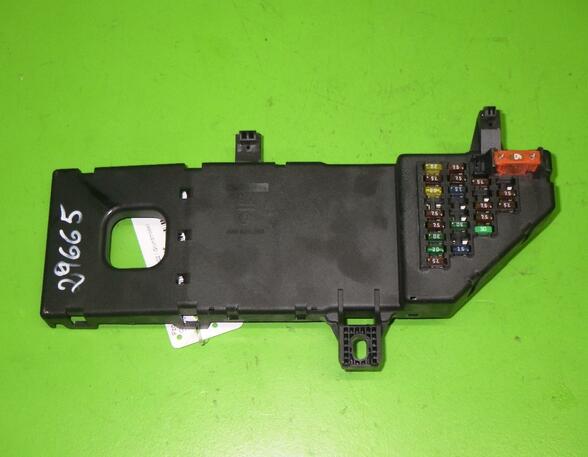 Fuse Box OPEL Vectra C CC (--)