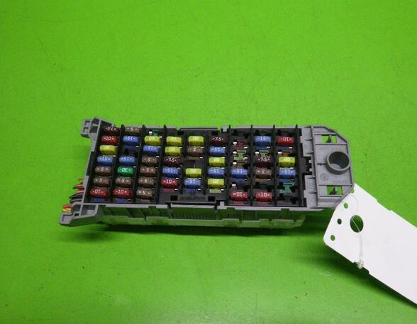 Fuse Box OPEL Meriva (--)