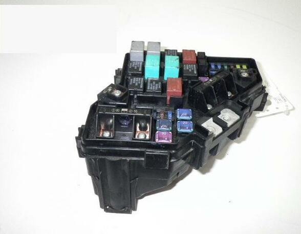 Fuse Box HONDA CR-V III (RE)