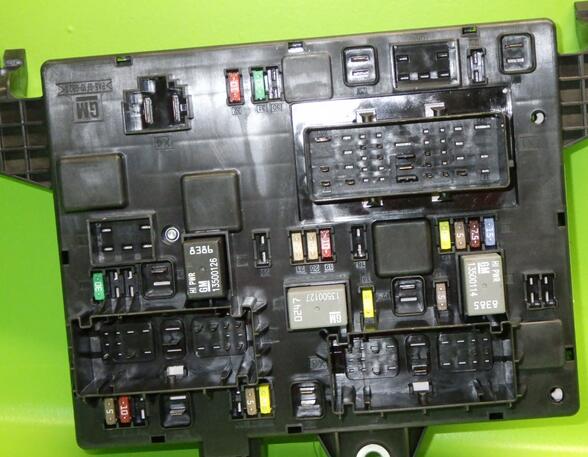 Fuse Box OPEL Astra J Caravan (--)