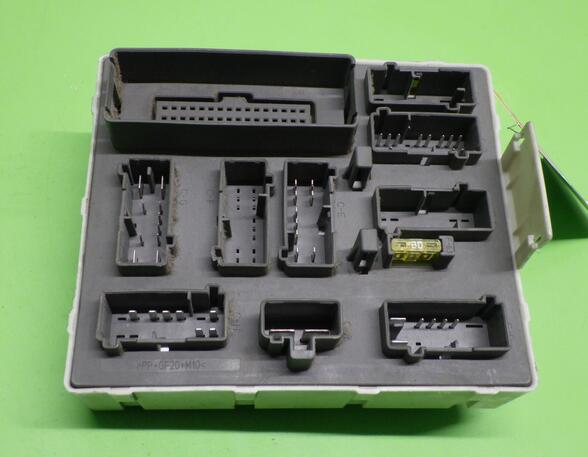 Fuse Box FORD TRANSIT CONNECT (P65_, P70_, P80_)