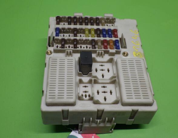 Fuse Box FORD TRANSIT CONNECT (P65_, P70_, P80_)