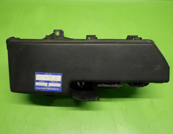 Fuse Box VOLVO V70 II (285), VOLVO XC70 CROSS COUNTRY (295)