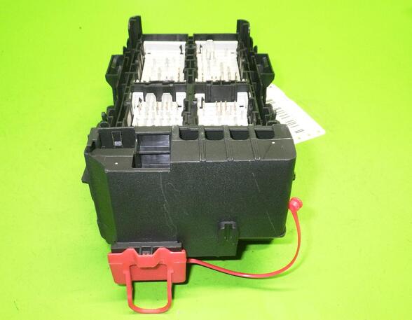 Fuse Box OPEL INSIGNIA B Grand Sport (Z18)