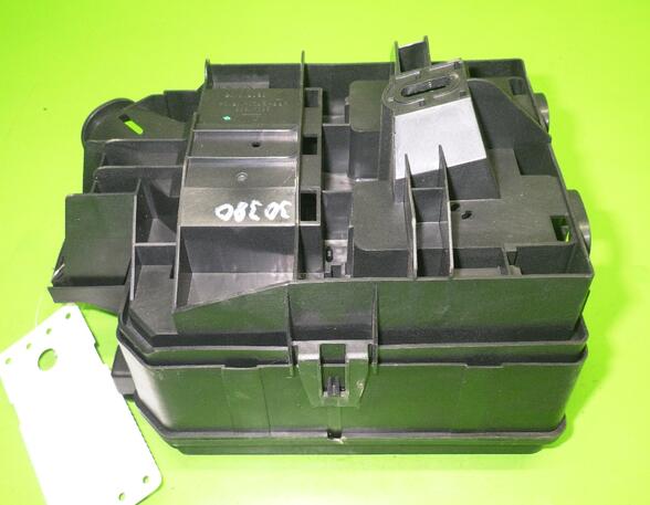 Fuse Box OPEL CORSA E (X15)