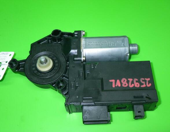 Elektrische motor raamopener PEUGEOT 307 (3A/C), AUDI A4 Avant (8E5, B6), AUDI A4 Avant (8ED, B7)