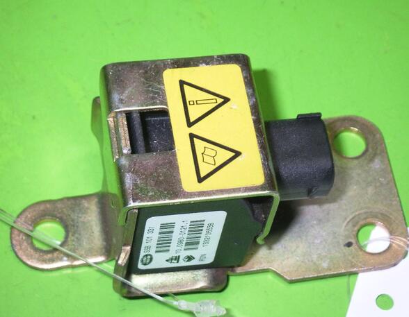 Longitudinal Acceleration Sensor (ESP Sensor) LAND ROVER FREELANDER (L314)