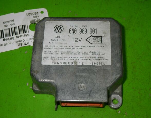 Airbag Control Unit VW Golf III Cabriolet (1E7)