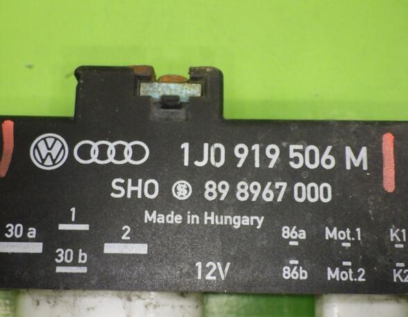 Radiator Fan Relay SKODA FABIA I (6Y2), VW POLO (9N_), VW POLO Saloon (9A4, 9A2, 9N2, 9A6)