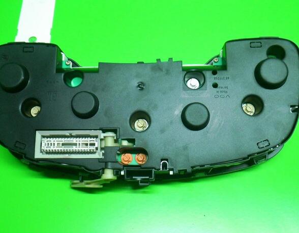 Instrument Cluster OPEL ASTRA G Hatchback (T98)