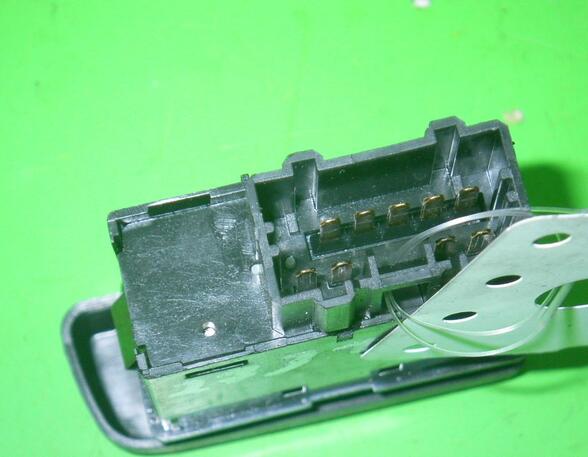 Switch for hazard light ROVER 600 (RH)