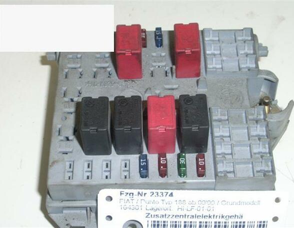 Fuse Box Cover FIAT Punto (188), FIAT Punto Kasten/Schrägheck (188)