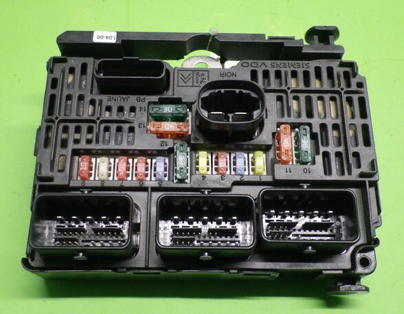 Fuse Box Cover CITROËN C5 I (DC_), CITROËN C5 II (RC_)