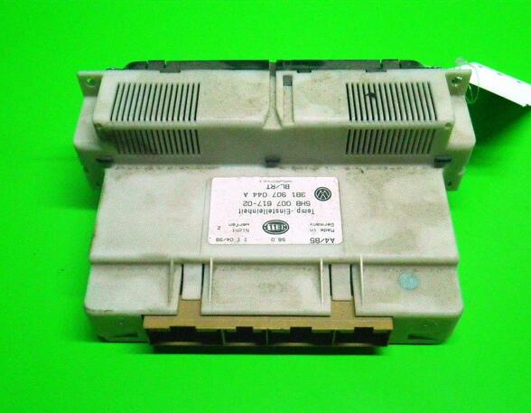 Air Conditioning Control Unit VW Passat Variant (3B5)