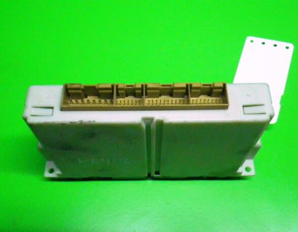 Air Conditioning Control Unit VW Passat Variant (3B5)